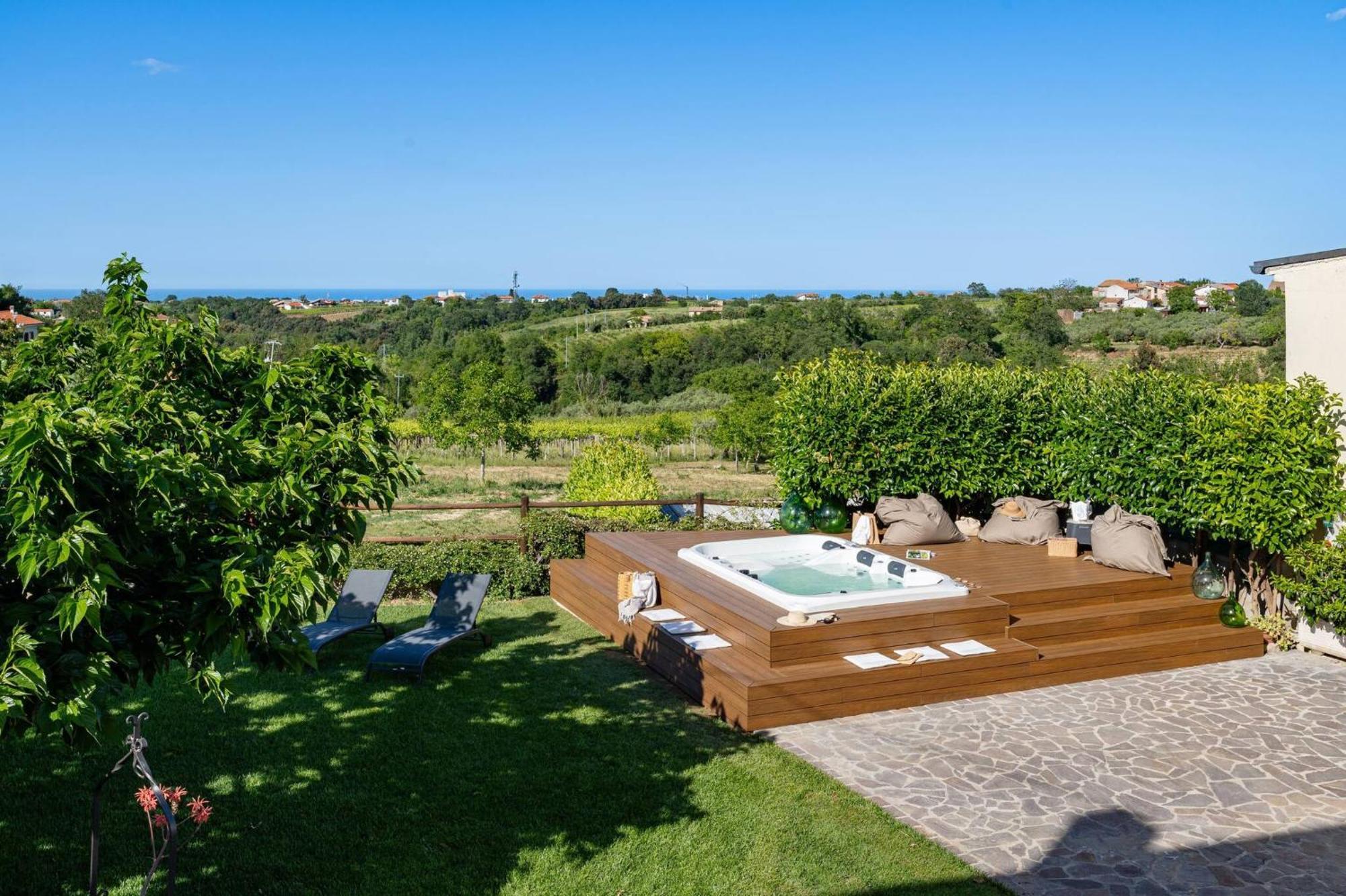 Villa Carulli - Yourplace Abruzzo Villa Caldari Eksteriør billede